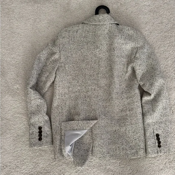 Ann Taylor Blazer - Picture 6 of 15